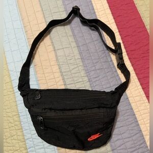 Vintage Black Nike Fanny / Waist Pack